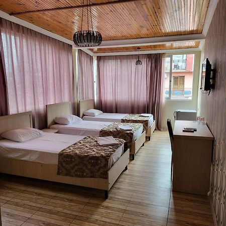 Hotel Elio บาทูมิ ภายนอก รูปภาพ