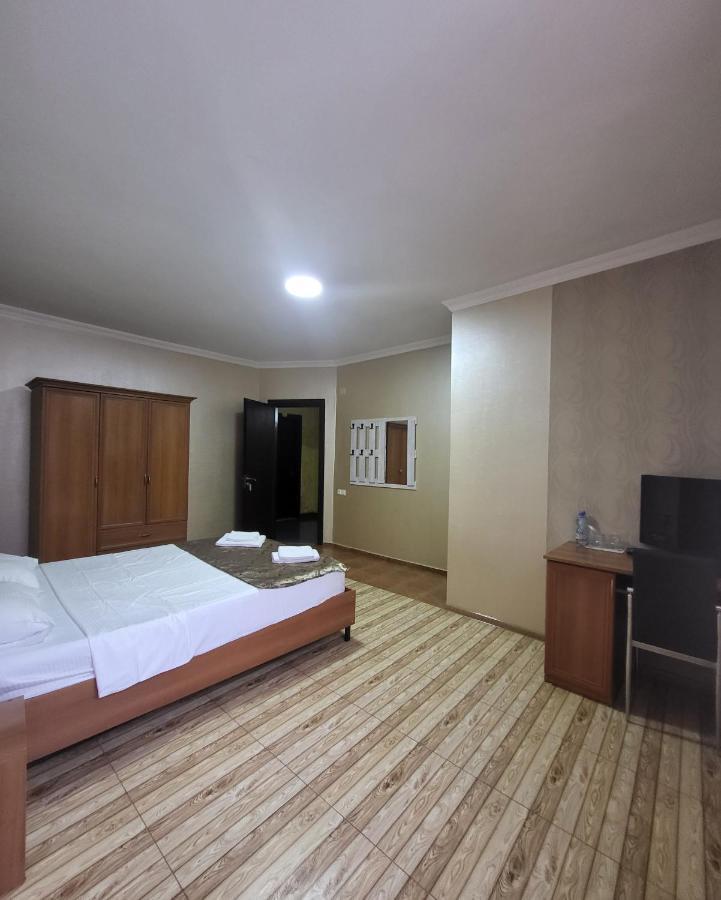 Hotel Elio บาทูมิ ภายนอก รูปภาพ