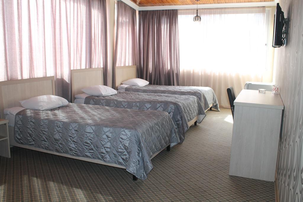 Hotel Elio บาทูมิ ภายนอก รูปภาพ
